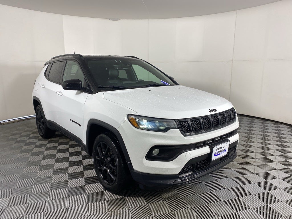 2023 Jeep Compass Altitude