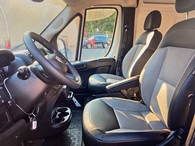 2026 RAM ProMaster Cargo Van Tradesman