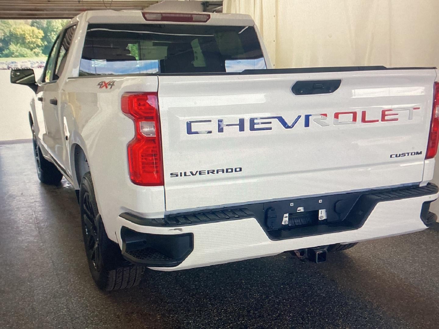 2023 Chevrolet Silverado 1500 Custom