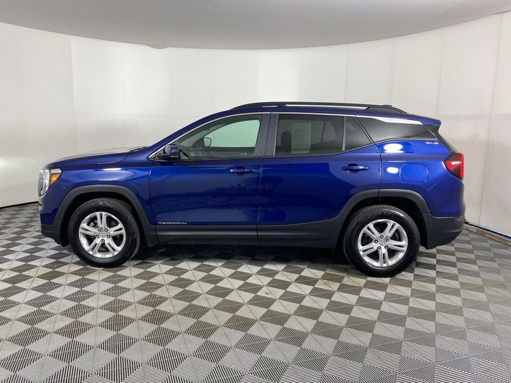 2022 GMC Terrain SLE