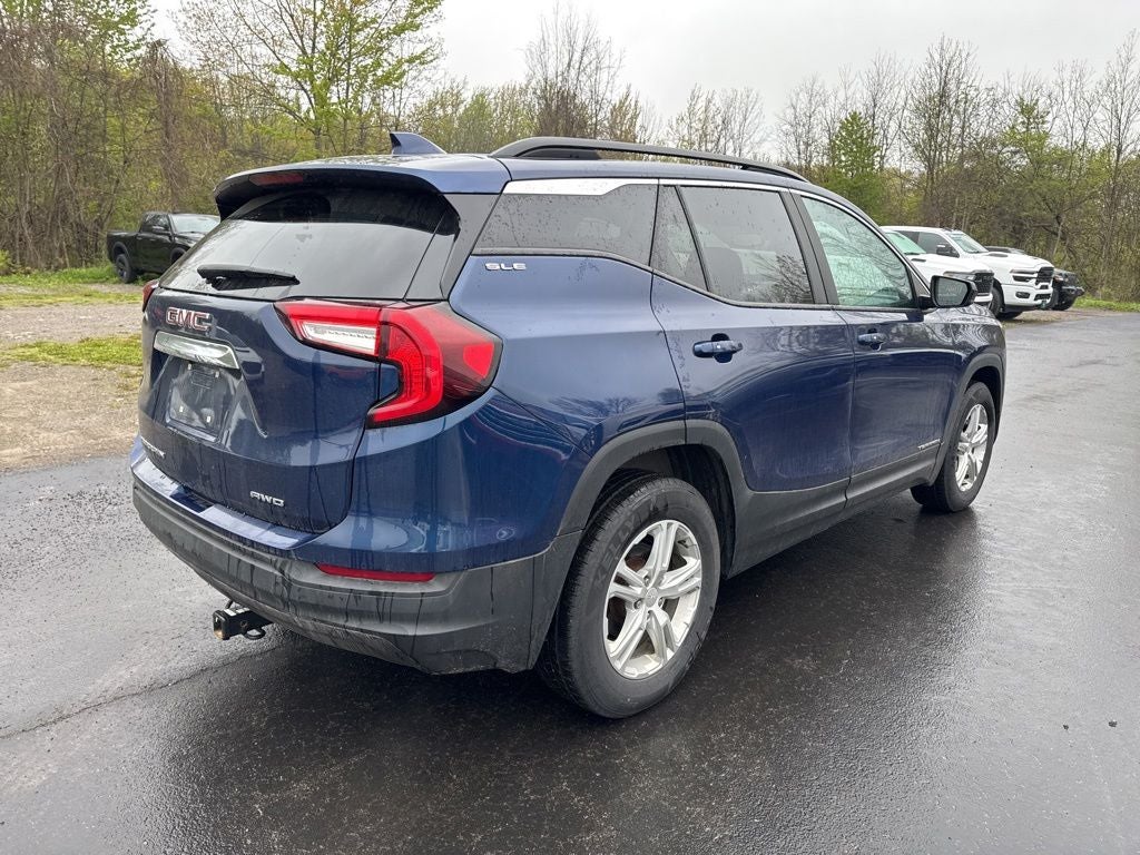 2022 GMC Terrain SLE