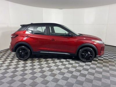 2024 Nissan Kicks SR