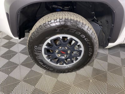 2025 Toyota Tacoma TRD Off-Road