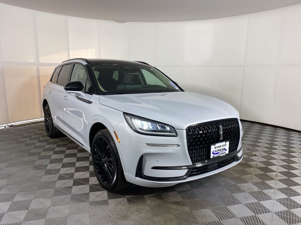 2025 Lincoln Corsair Premiere