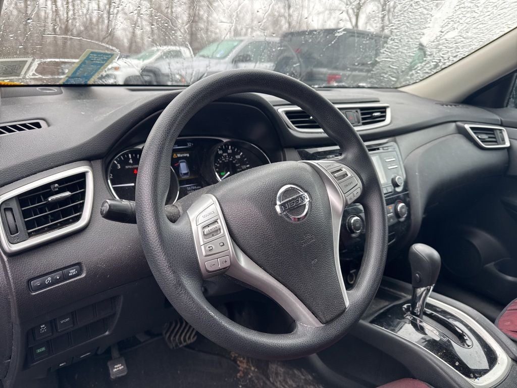 2016 Nissan Rogue SV