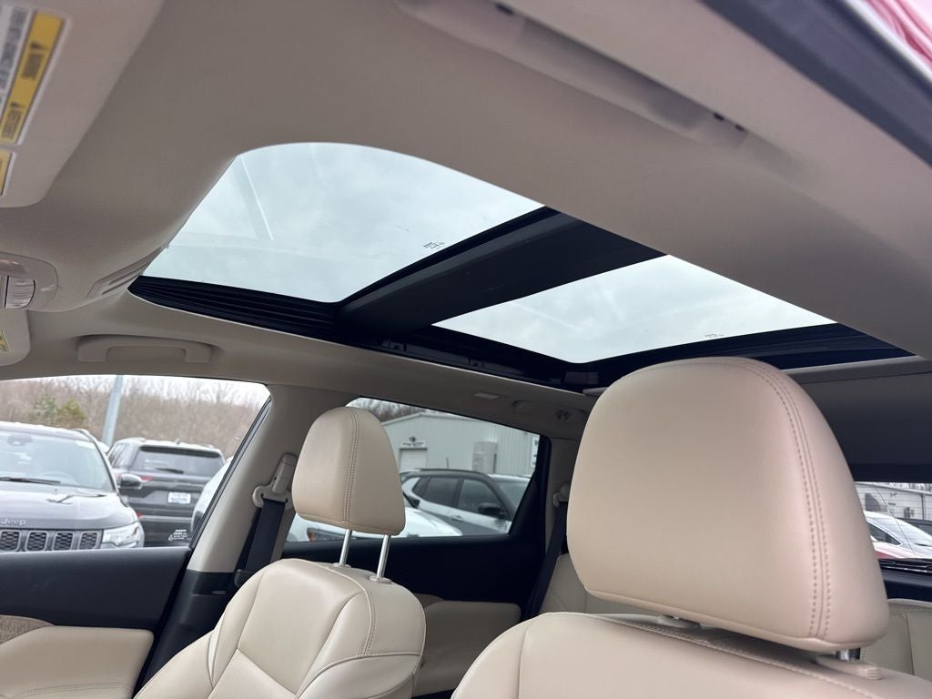 2023 Nissan Murano SL