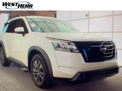 2023 Nissan Pathfinder SV