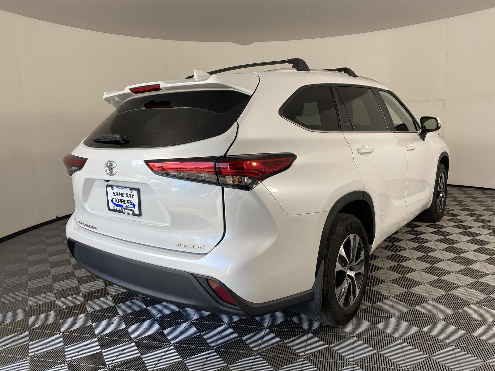 2023 Toyota Highlander XLE