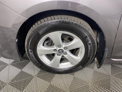 2018 Toyota Sienna LE