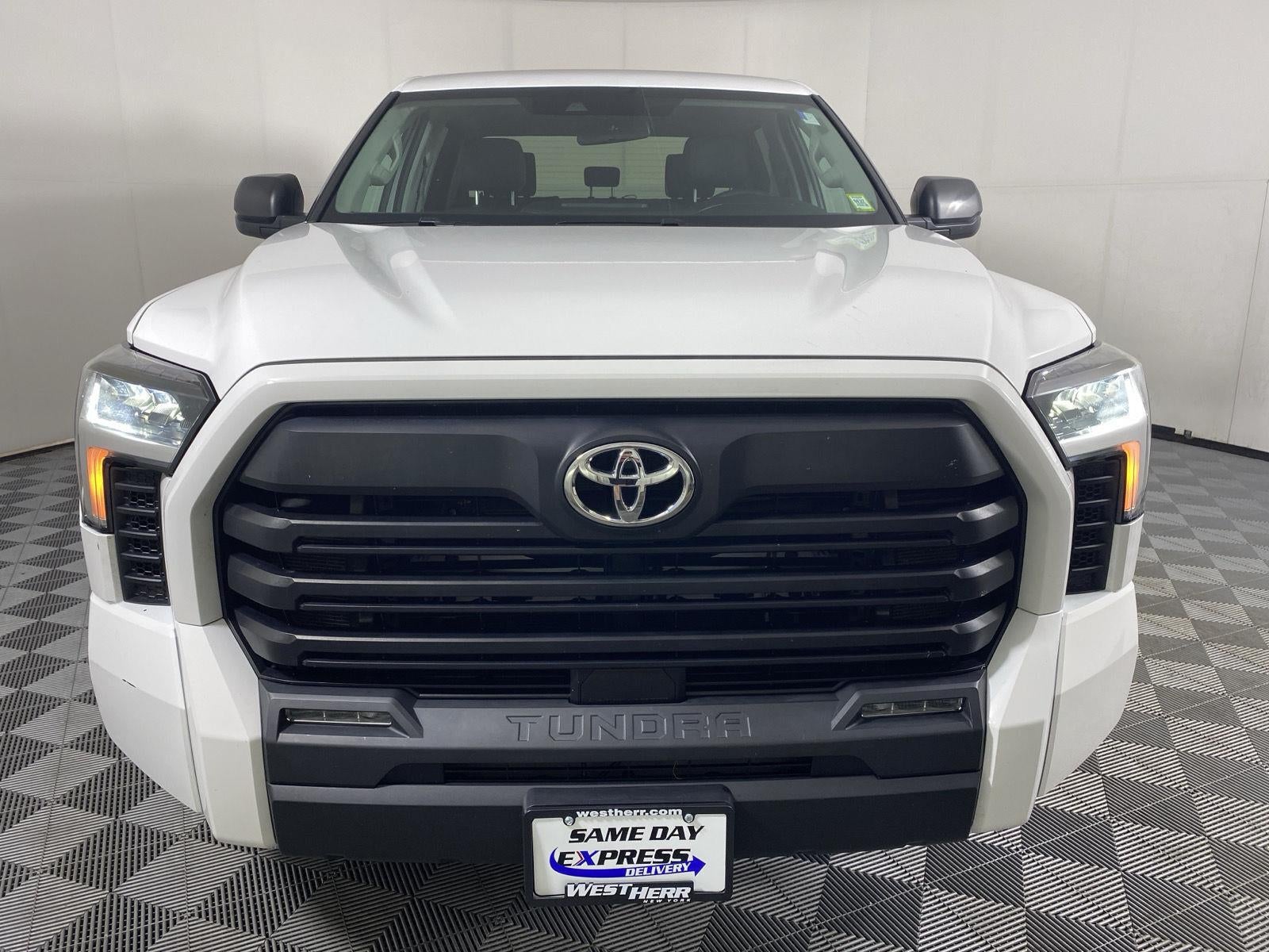2022 Toyota Tundra SR5