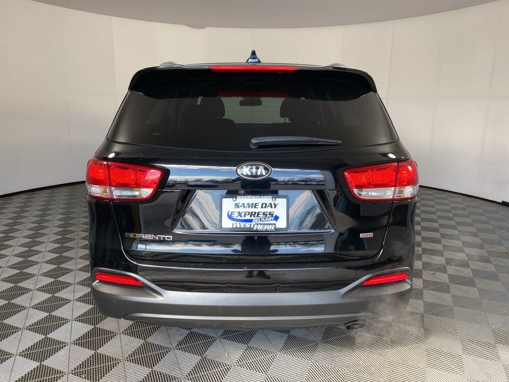 2018 Kia Sorento LX