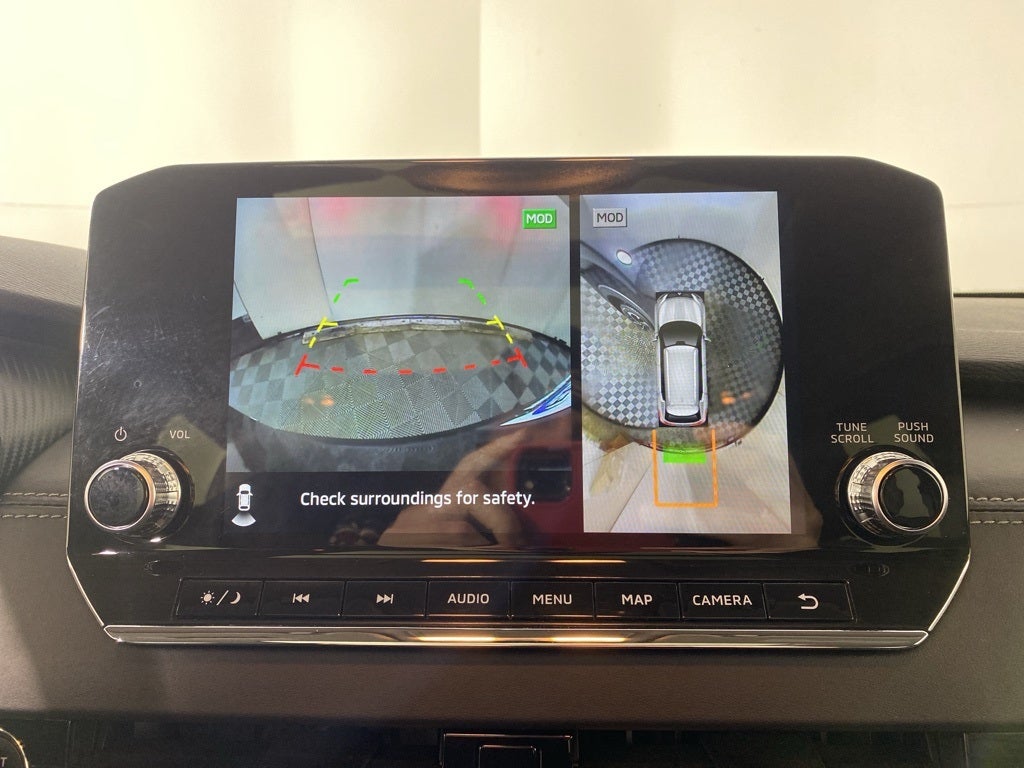 2024 Mitsubishi Outlander Base