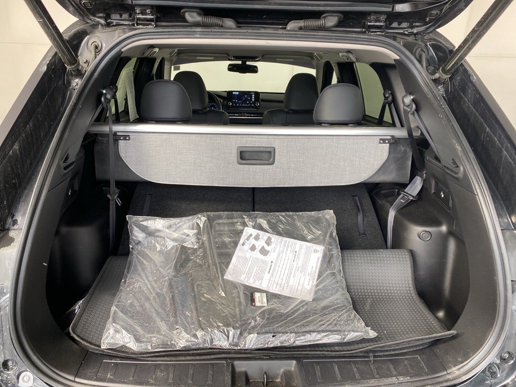 2024 Mitsubishi Outlander Base