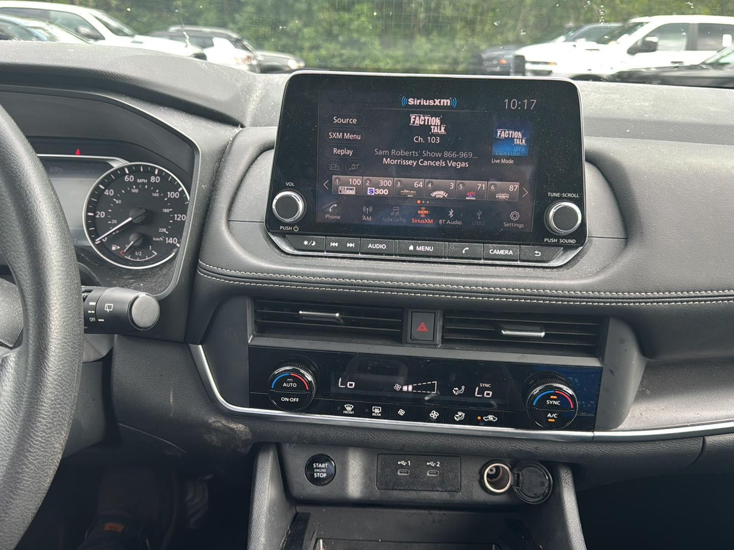 2024 Nissan Rogue SV
