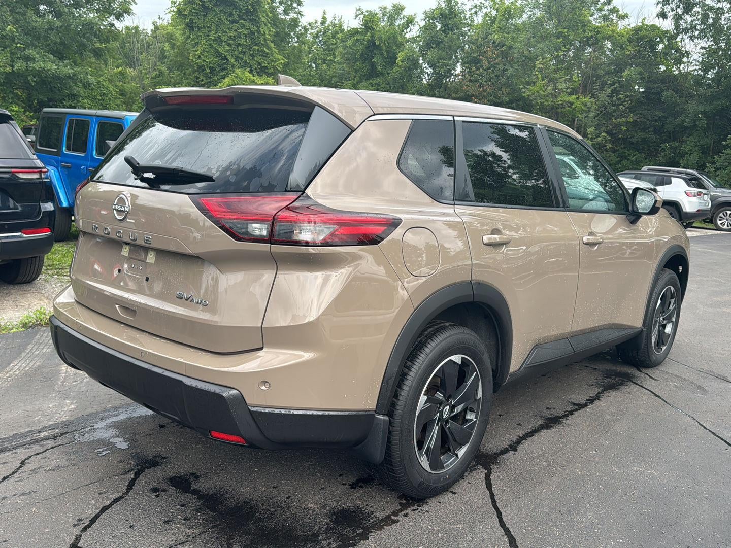 2024 Nissan Rogue SV