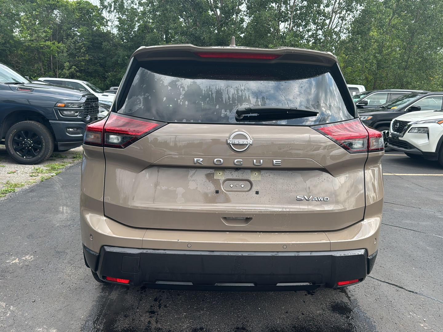 2024 Nissan Rogue SV