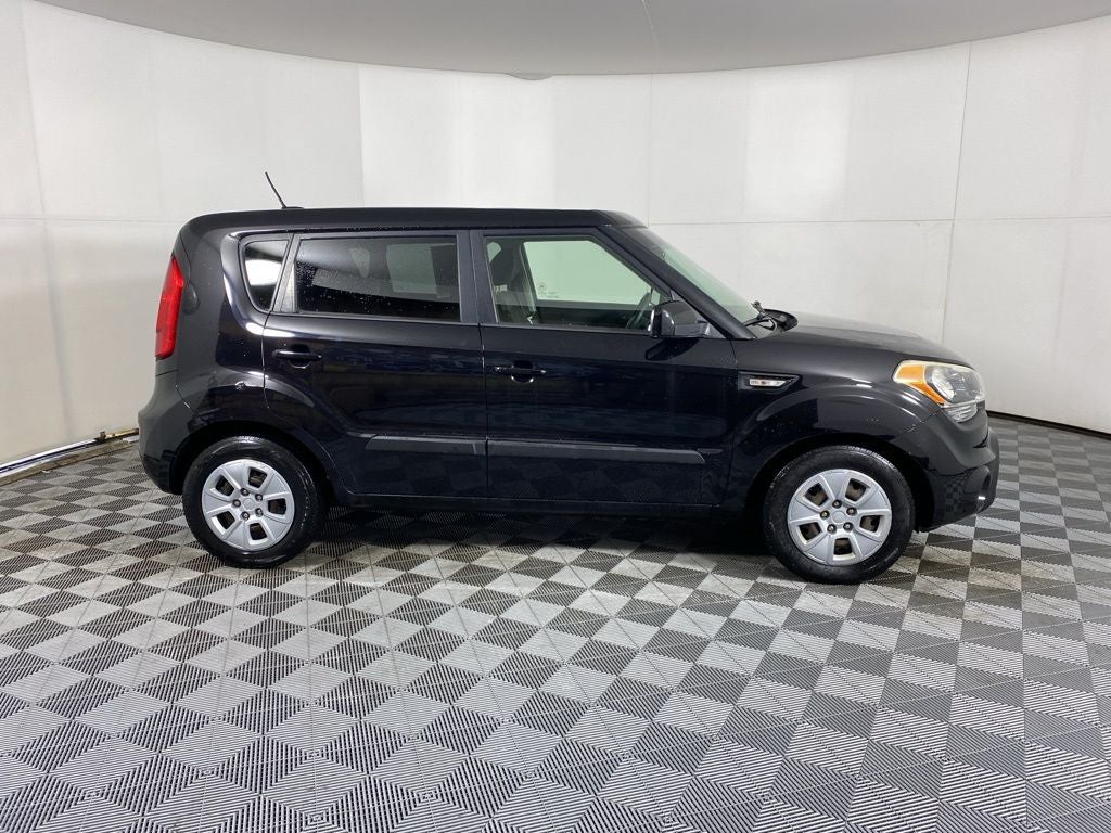 2013 Kia Soul Base