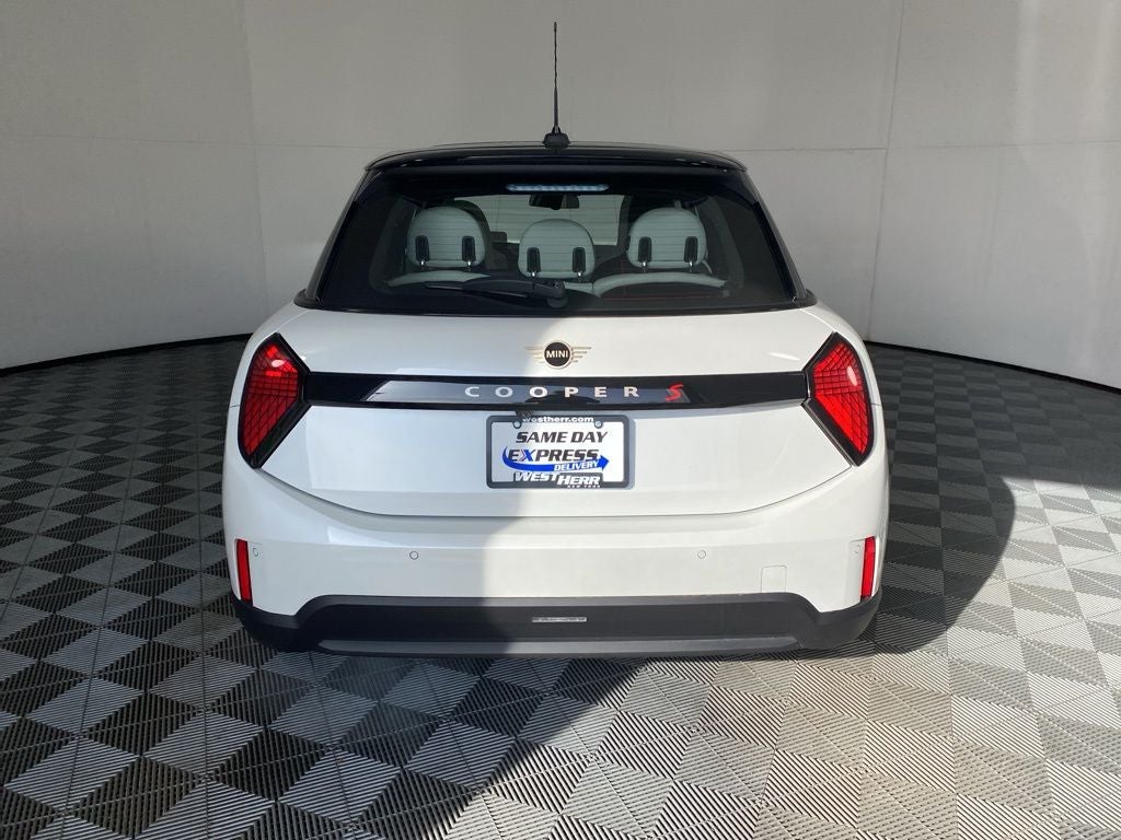 2025 MINI Cooper S Signature Plus