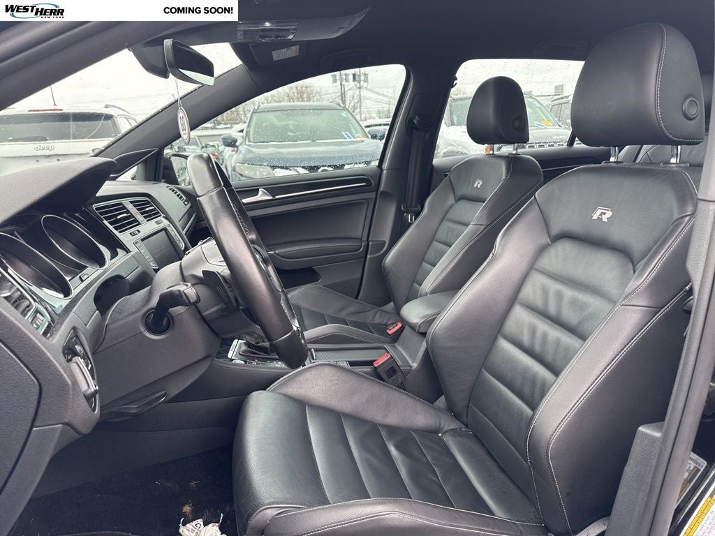 2017 Volkswagen Golf R DCC & Navigation 4Motion