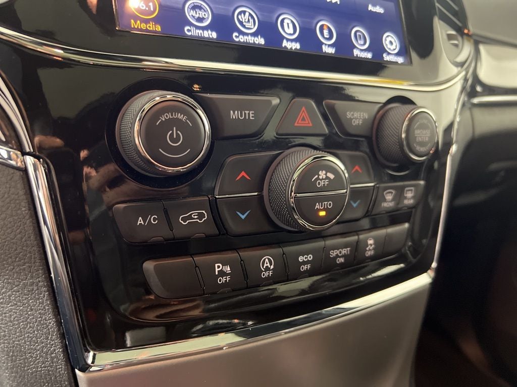 2021 Jeep Grand Cherokee Overland