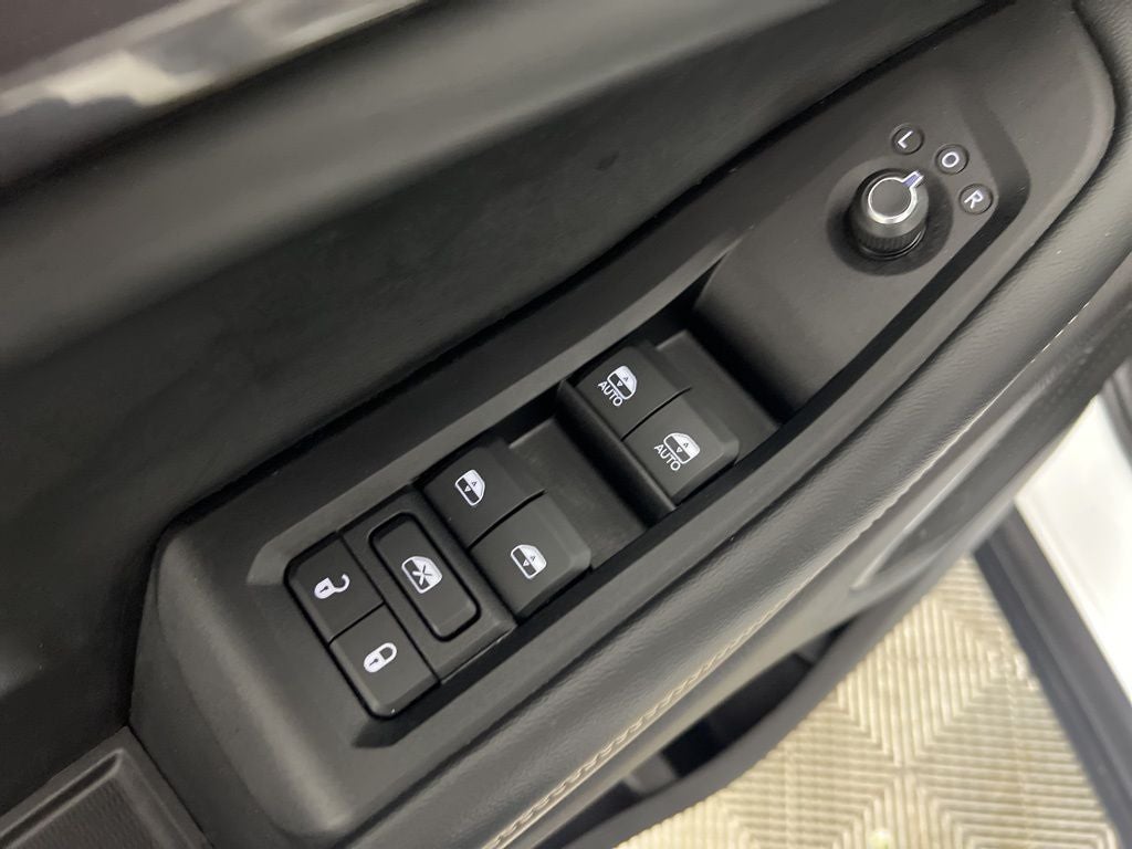 2022 Jeep Grand Cherokee Laredo