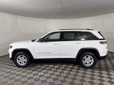 2022 Jeep Grand Cherokee Laredo