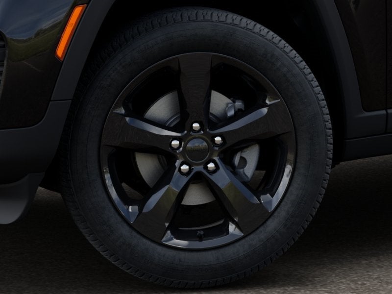 2025 Jeep Grand Cherokee Base