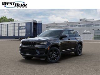 2025 Jeep Grand Cherokee Base