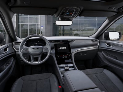 2025 Jeep Grand Cherokee Base