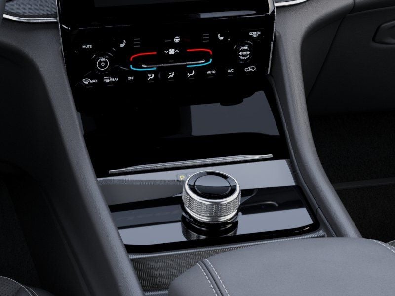 2025 Jeep Grand Cherokee Base