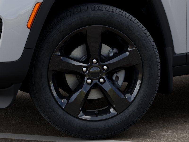2025 Jeep Grand Cherokee Base