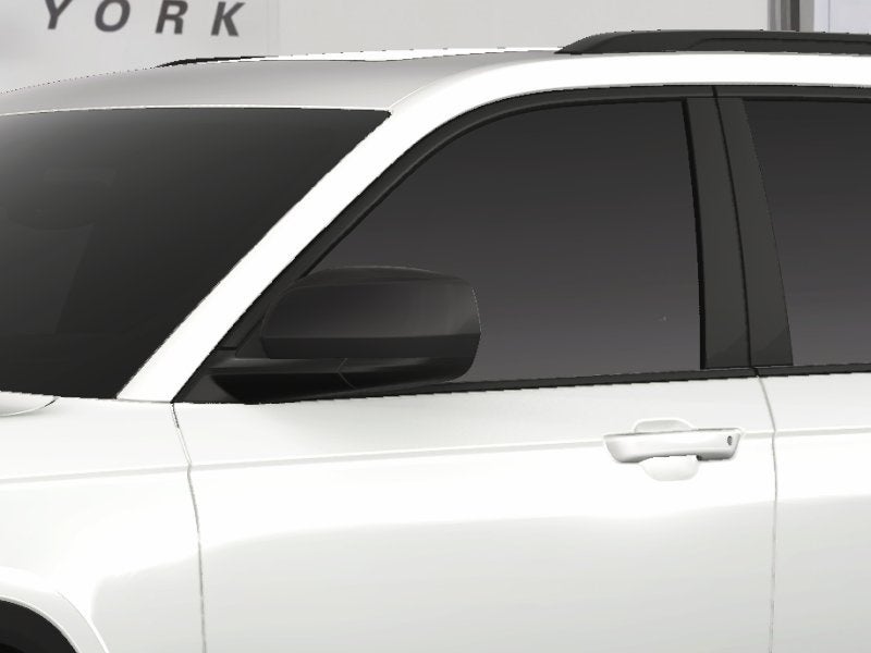 2025 Jeep Grand Cherokee Base