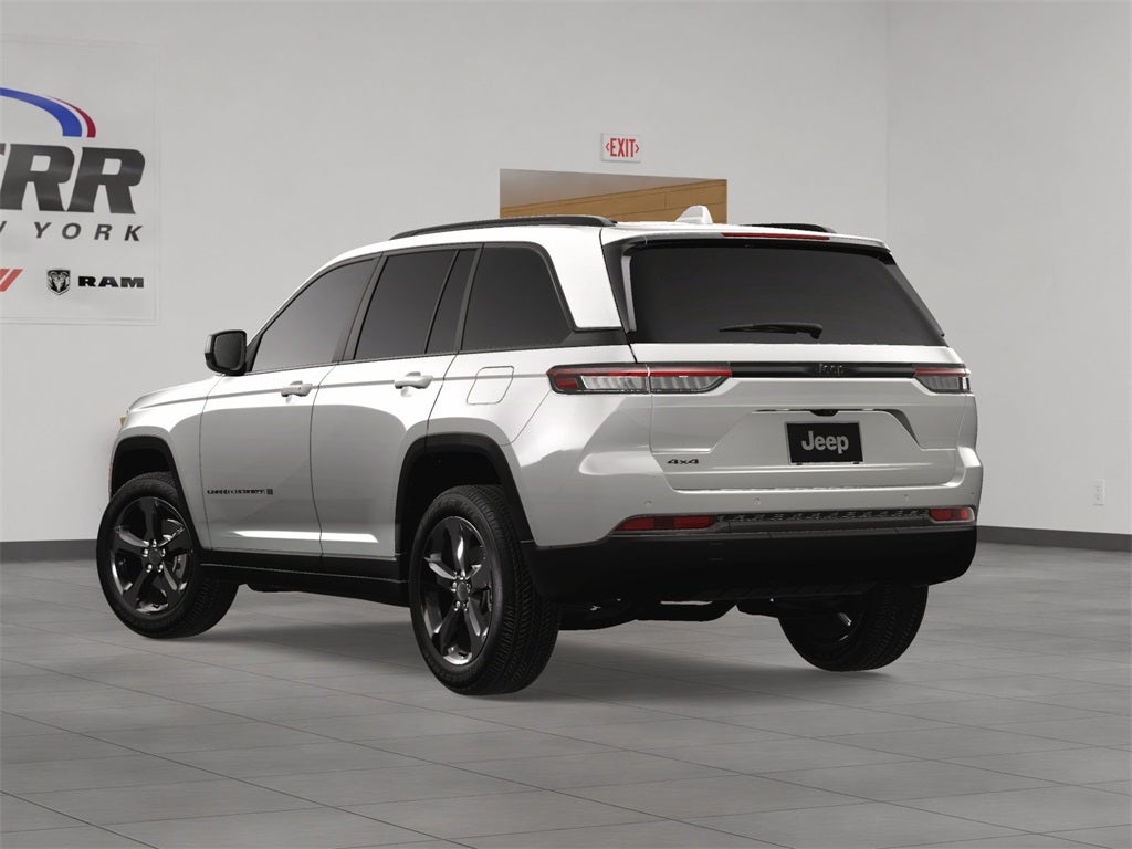 2025 Jeep Grand Cherokee Base