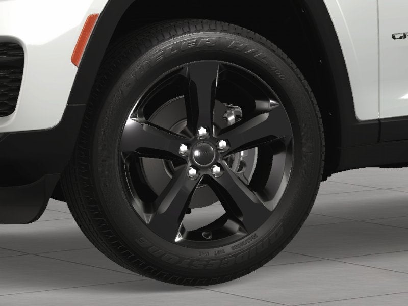 2025 Jeep Grand Cherokee Base