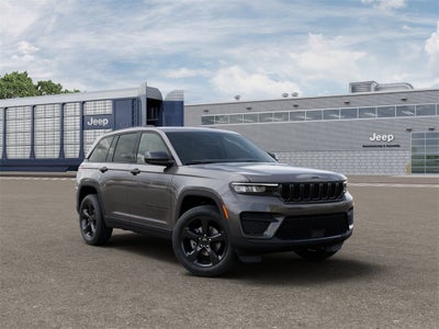2025 Jeep Grand Cherokee Base