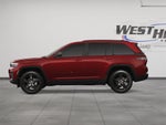 2025 Jeep Grand Cherokee Base