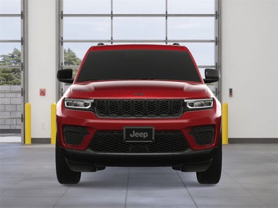 2025 Jeep Grand Cherokee Base