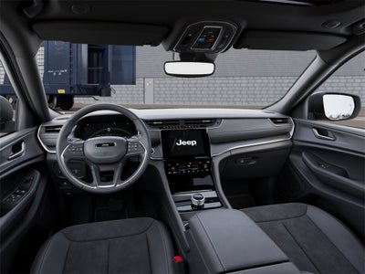 2025 Jeep Grand Cherokee Base