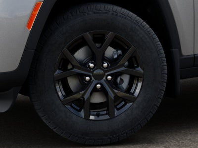 2026 Jeep Grand Cherokee Laredo