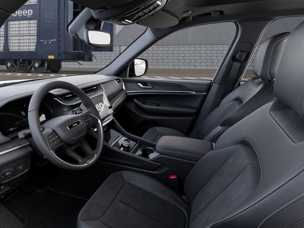 2026 Jeep Grand Cherokee Altitude