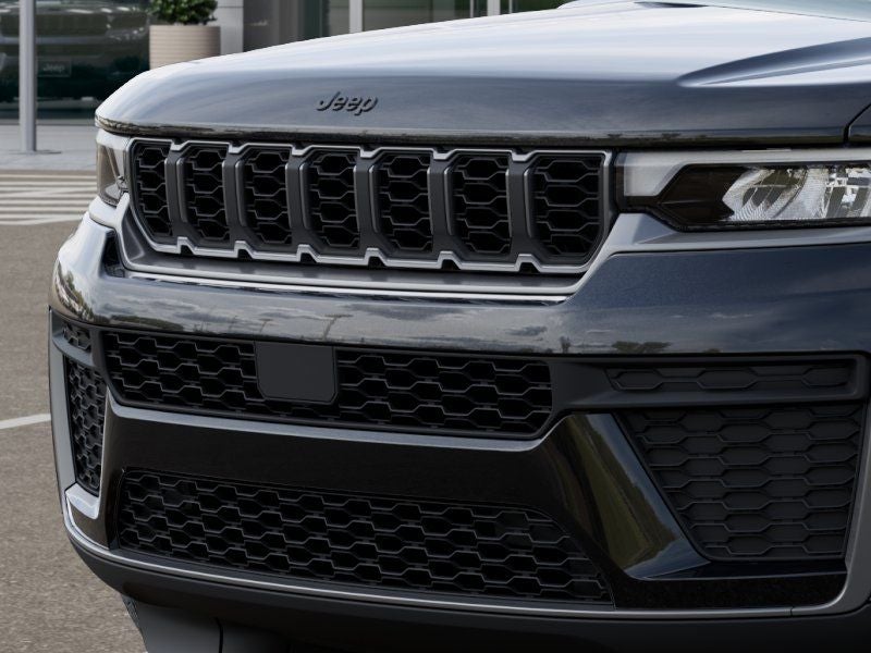 2026 Jeep Grand Cherokee Altitude