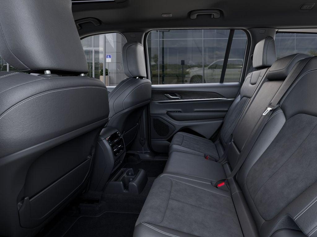2026 Jeep Grand Cherokee L Laredo