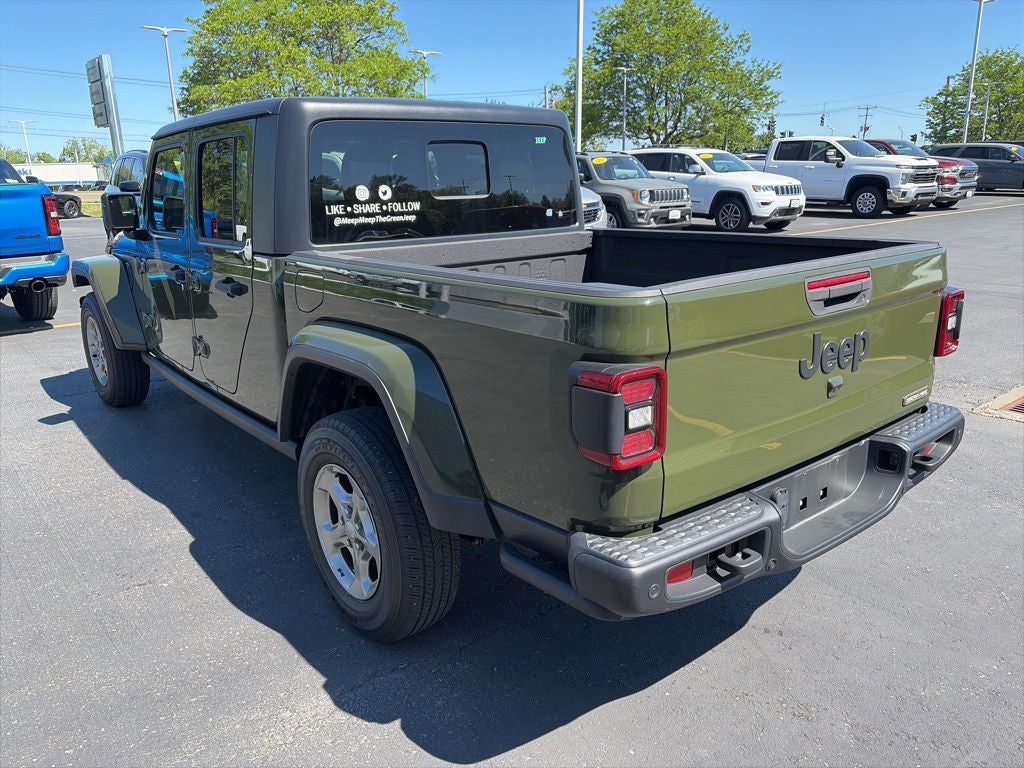 2021 Jeep Gladiator Sport