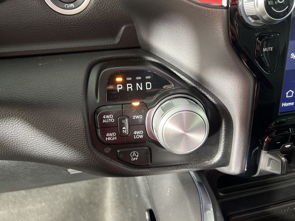 2024 RAM 1500 Laramie