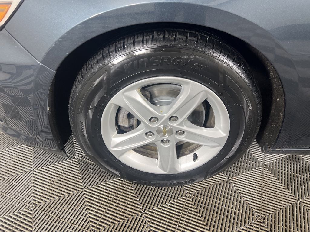 2020 Chevrolet Malibu LS 1LS