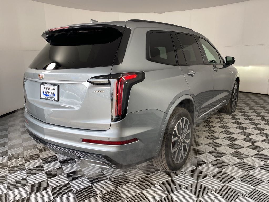 2023 Cadillac XT6 Sport
