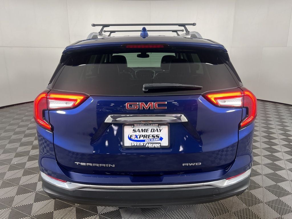 2022 GMC Terrain SLT