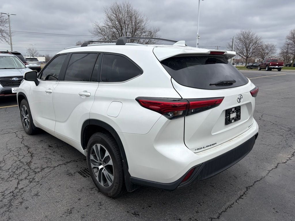 2023 Toyota Highlander XLE