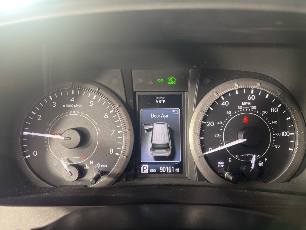 2020 Toyota Sienna LE 8 Passenger