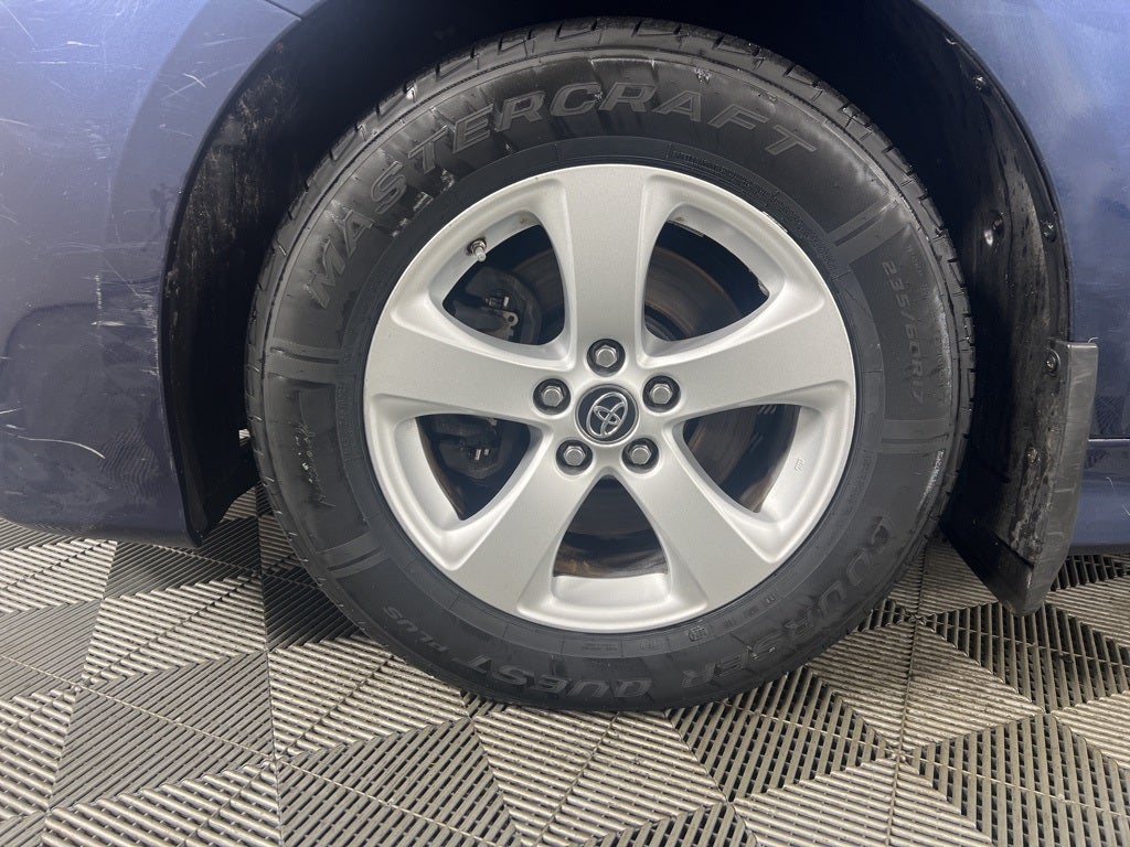 2020 Toyota Sienna LE 8 Passenger